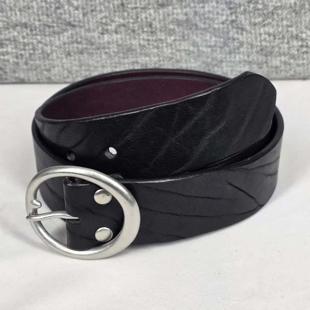 GAP 1969 GENUINE TEXTURED BLACK LEATHER BELT – SIZE S 30-34 – SOLID BRASS BUCKLE